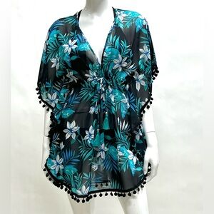 🔥🔥NWT CLUBZ PRINTED TUNIC🔥🔥